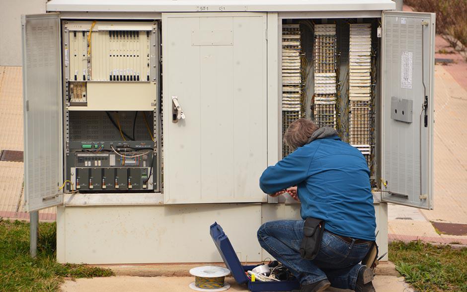 électricien maintenance Vert-Saint-Denis